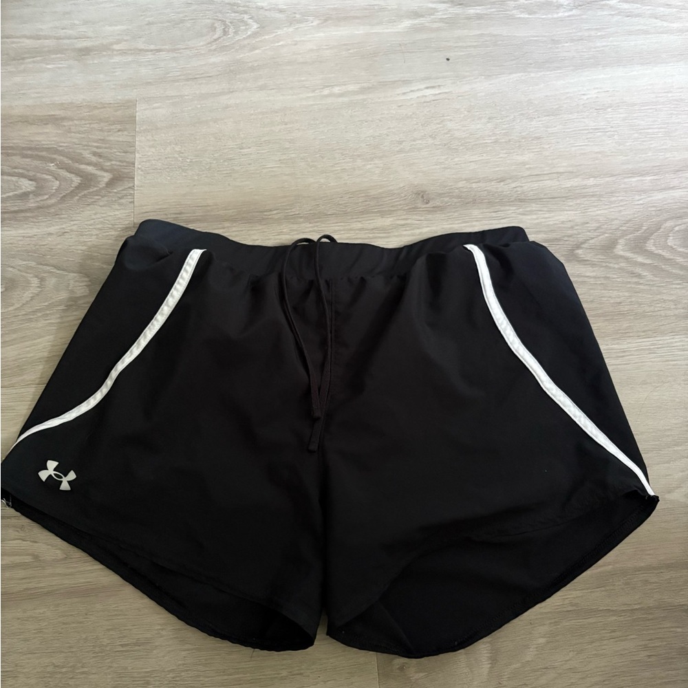 Under Armour Black Athletic Shorts Lightweight Performance